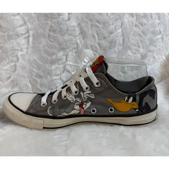 Converse Looney Tunes Chuck All Star Low Top Gray Bugs Bunny Daffy Duck M6 / W8 - Picture 4 of 13